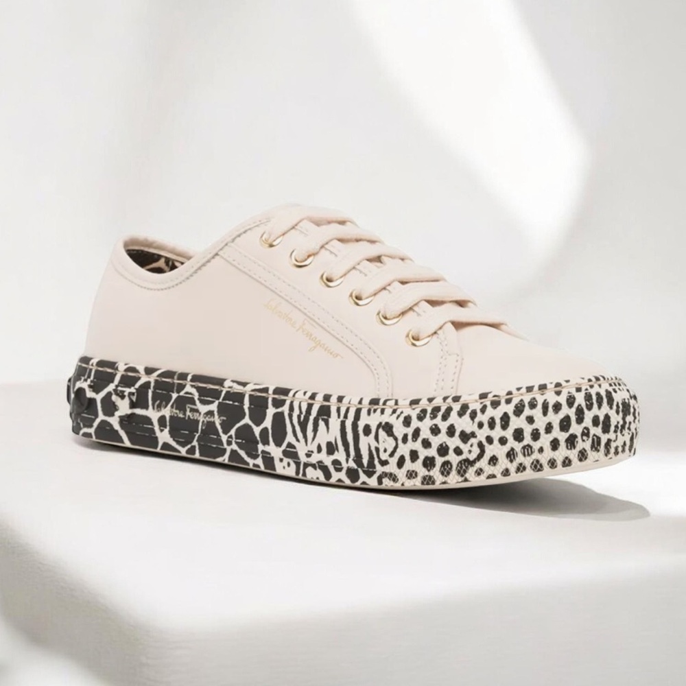 ✨ Salvatore Ferragamo Gancini Printed-Sole Sneakers – Size 8.5 ✨